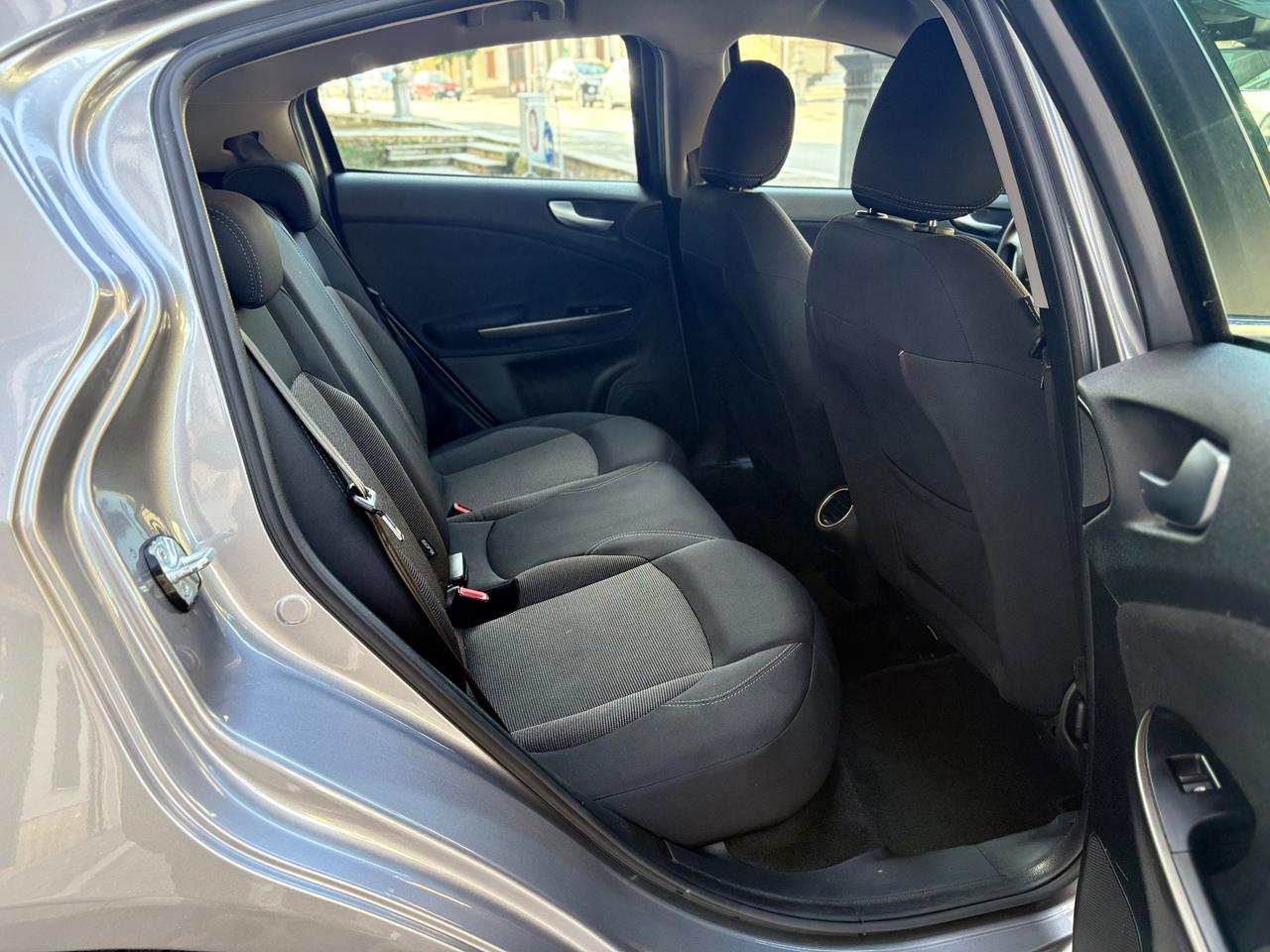 ALFA ROMEO Giulietta 1.6 JTDm-2 GRIGIO MAGNESIO FULL