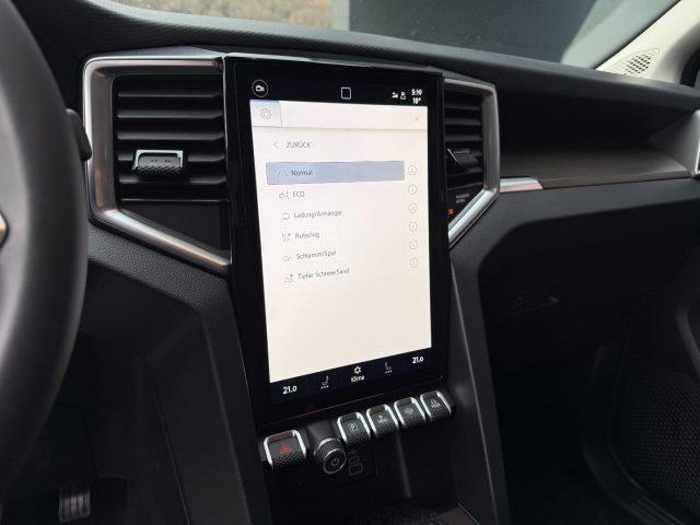 VOLKSWAGEN Amarok 3.0 V6 TDI 4MOTION Style GANCIO 20" Camera Matrix