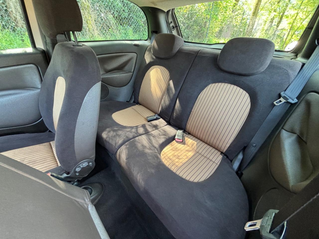 Lancia Ypsilon 1.4 16V Platino NEOPATENTATI
