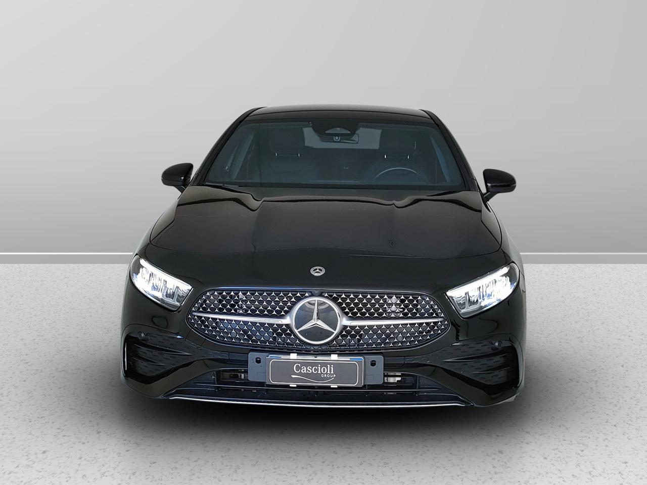 Mercedes-Benz Classe A - V177 2023 - A 180 d AMG Line Advanced Plus auto