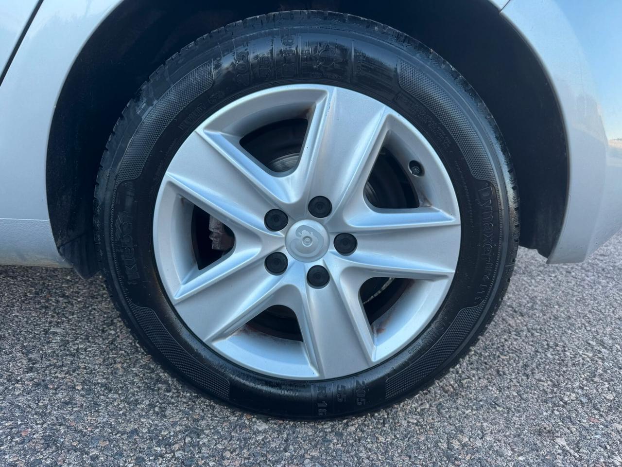 Volkswagen Golf 1.2 5 porte PER NEOPATENTATI