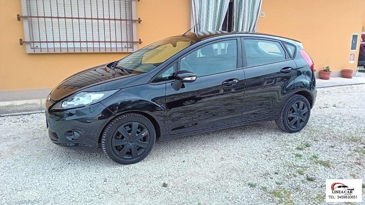 FORD - Fiesta 1.4 benzina / gpl - ok neopatentato