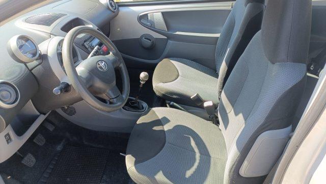 TOYOTA Aygo SI NEOPATENTATI GPL OPZIONALE