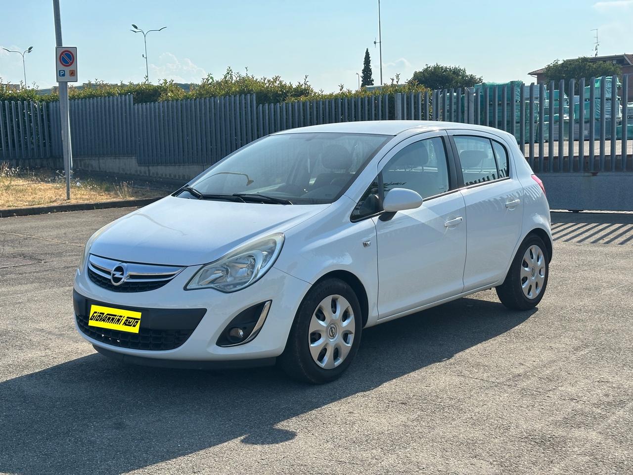 Opel Corsa 1.2 Benzina (Garanzia 24 Mesi)