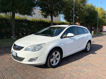Opel Astra 1.7 CDTI 110CV EcoFLEX S&S Sports Tourer Cosmo Fleet