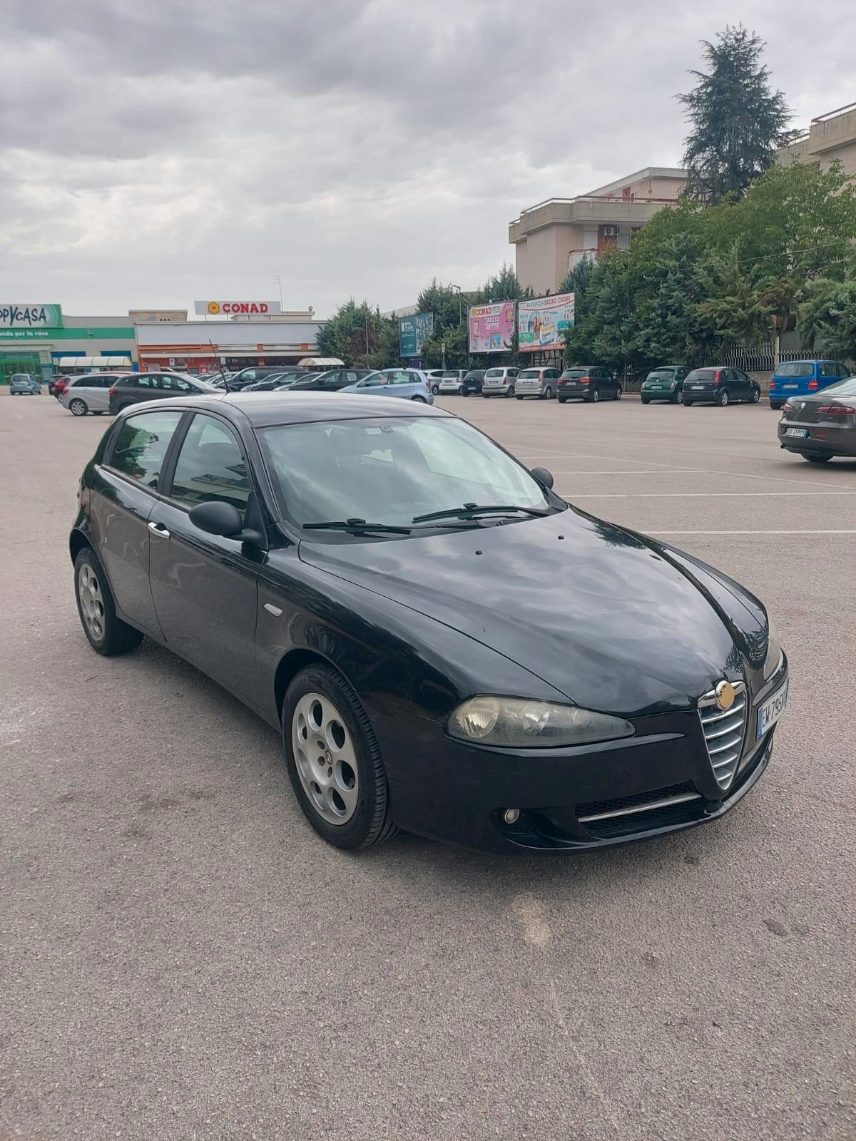 Alfa Romeo 147 1.9 JTD M-JET 16V 5 porte Dist.