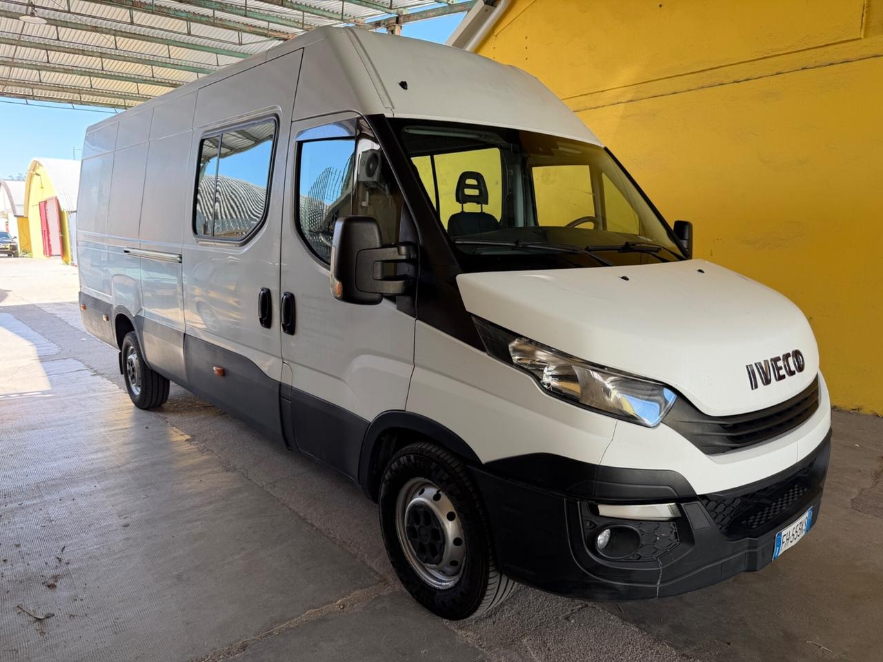 Iveco Daily Mixto Maxi Lungo 35-160 6Posti
