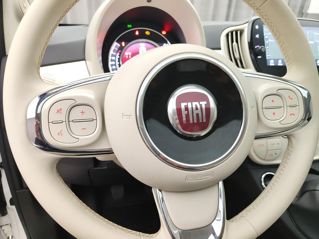 FIAT 500 III 2015 1.0 70CV HYBRID DOLCEVITA WEB EDITION