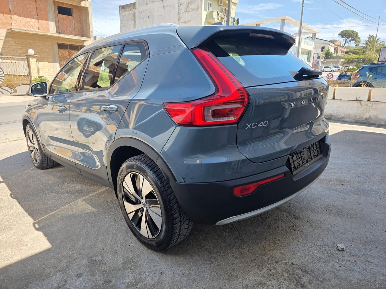 Volvo XC40 D3 Tettuccio HARMAN kardon