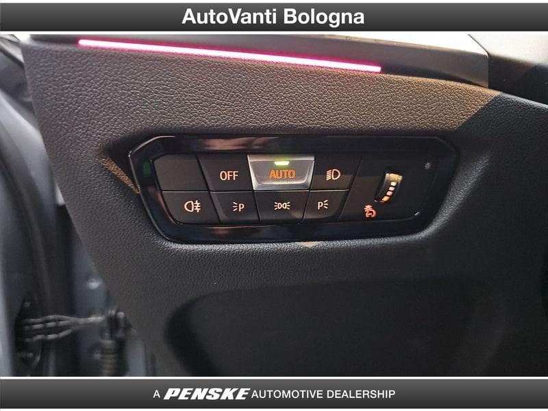 BMW Serie 3 320d Touring mhev 48V MSport auto