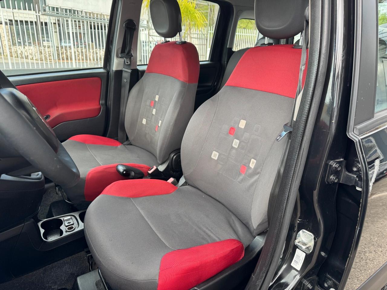 Fiat New Panda 0.9 TwinAir Turbo Natural Power Lounge