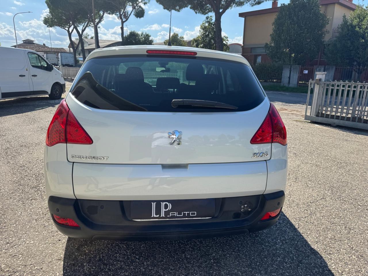 Peugeot 3008 1.6 HDi 112CV Allure