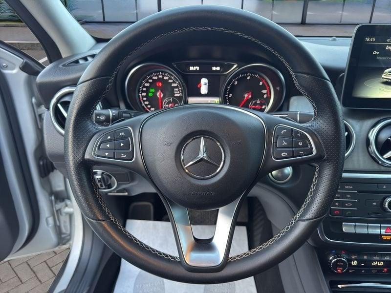 Mercedes-Benz GLA GLA 200 d Automatic Sport