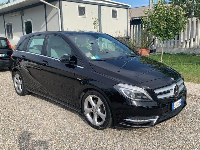 MERCEDES-BENZ B 180 CDI Premium