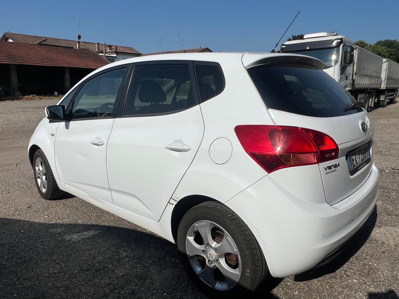 Kia Venga 1.4 CRDi 90CV Active