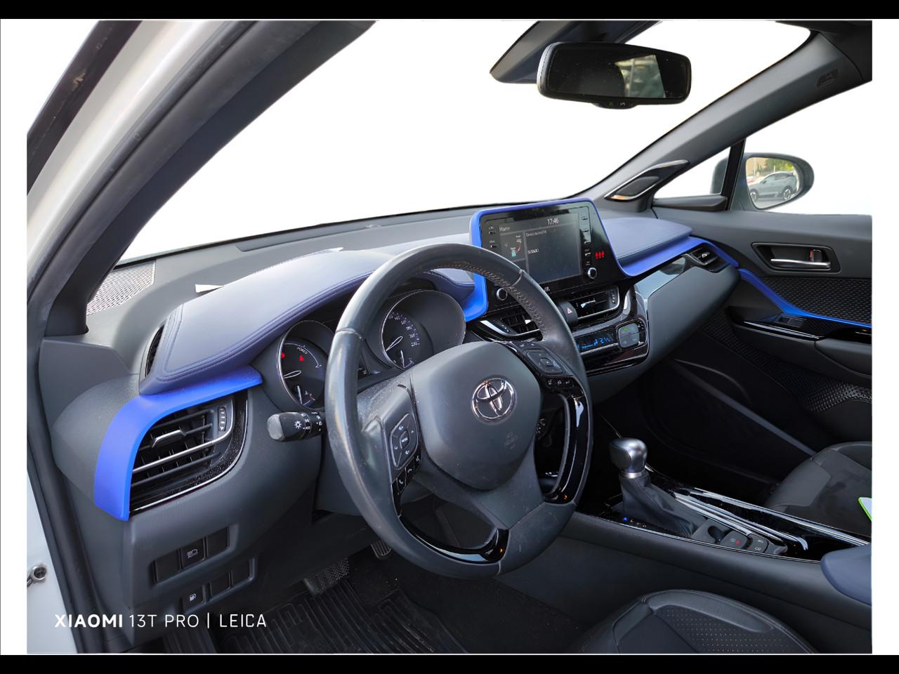 TOYOTA C-HR 2.0h Style e-cvt