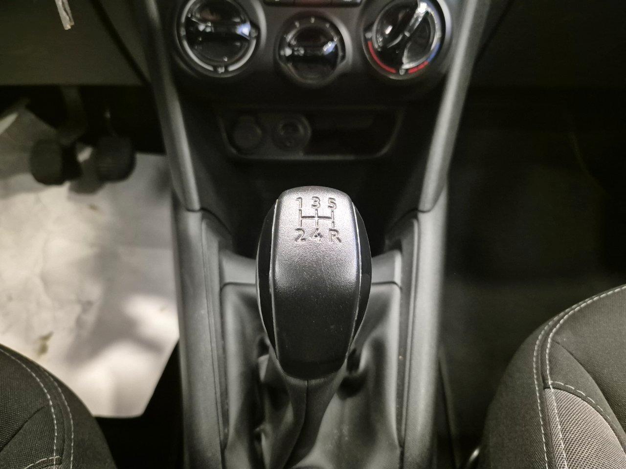 Peugeot 208 5p 1.2 puretech Active - NEOPATENTATI - Bluetooth - Clima