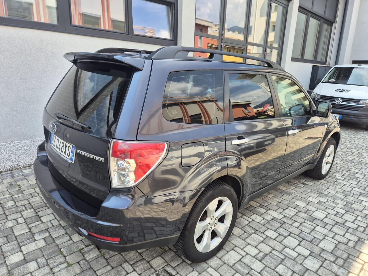 Subaru Forester 2.0D X