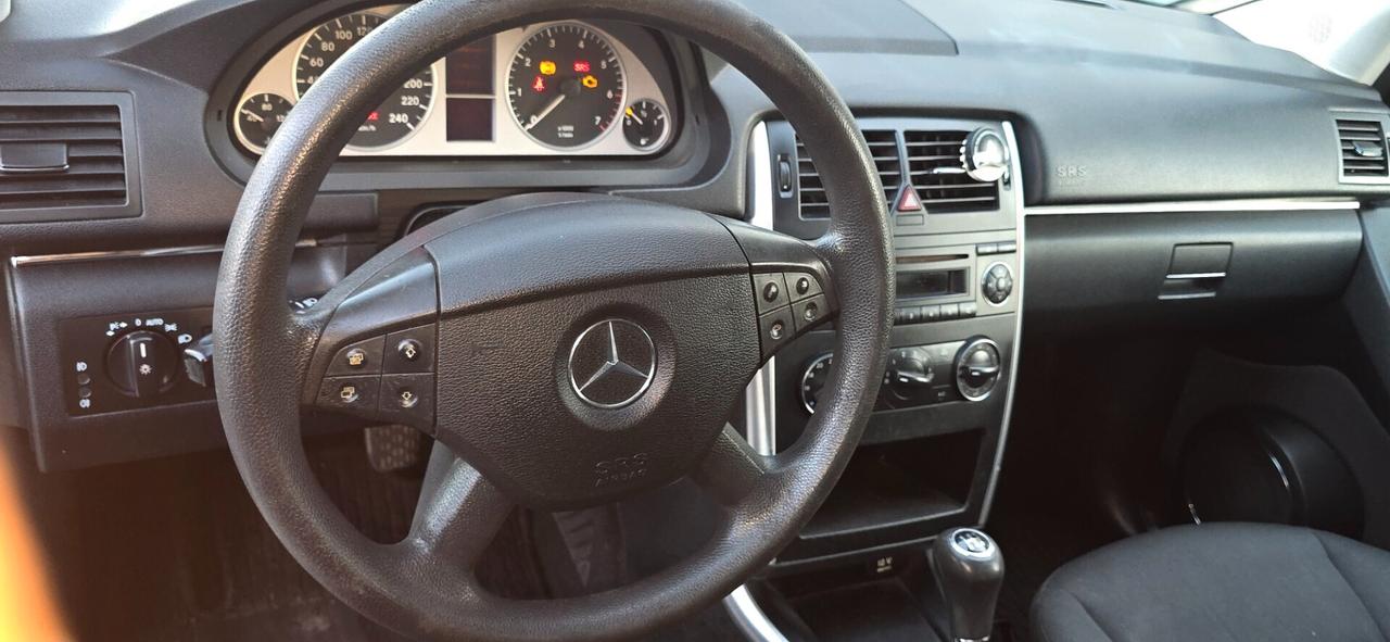Mercedes-benz B 180 NGT metano e benzina