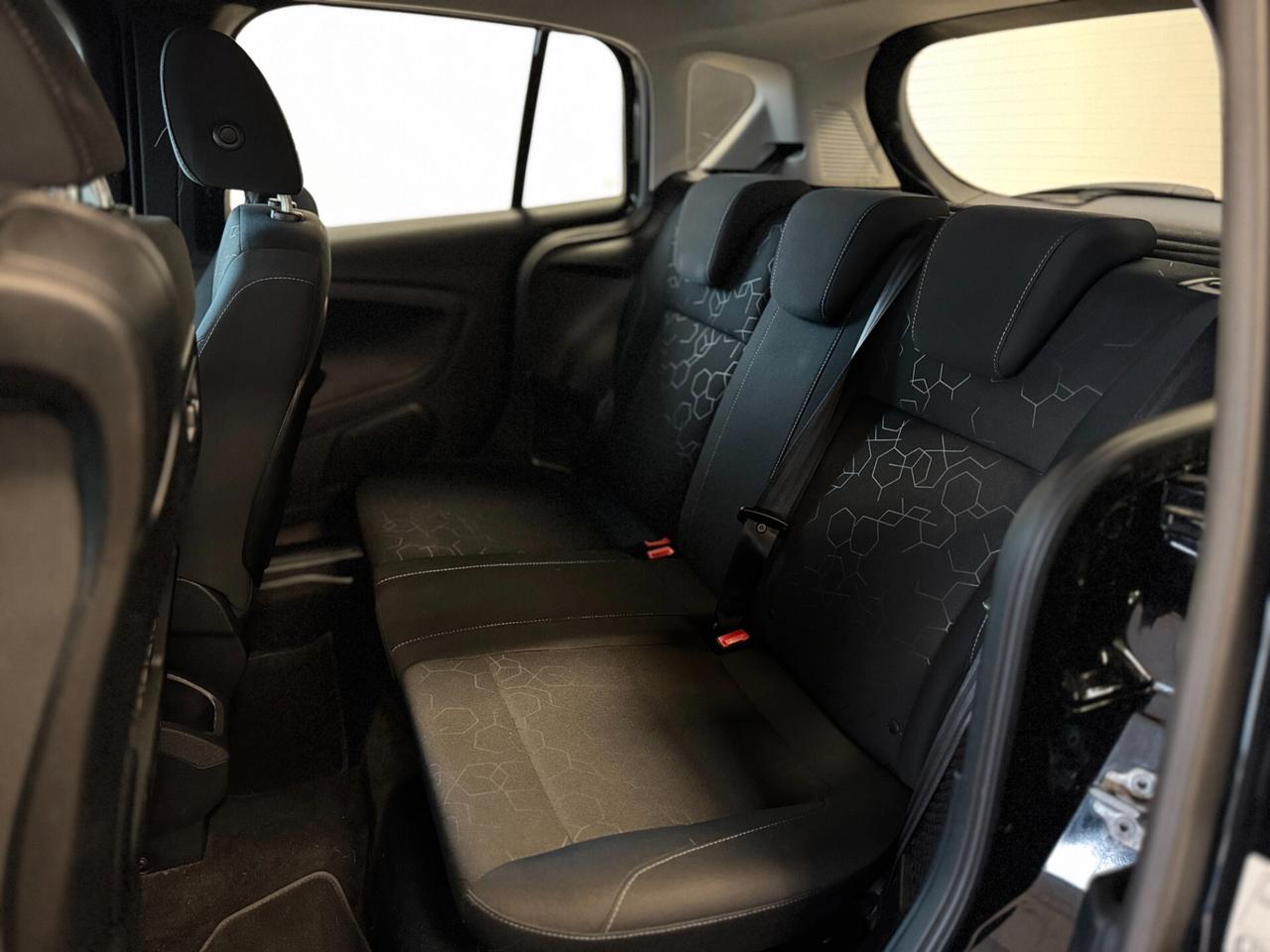 Ford B-Max 1.4 90 CV GPL Business Titanium