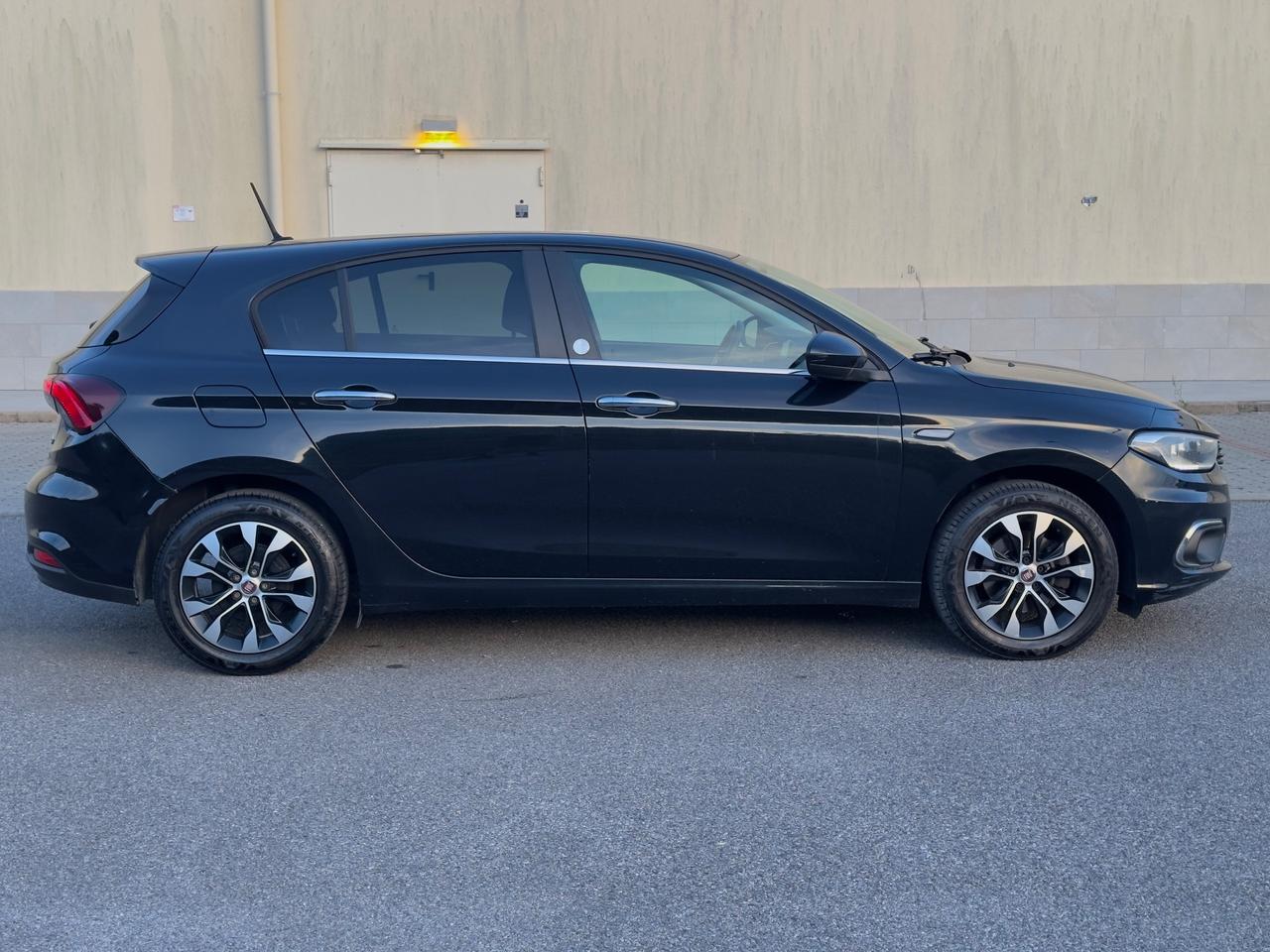 Fiat Tipo 1.6 Mjt S&S DCT 5 porte Sport