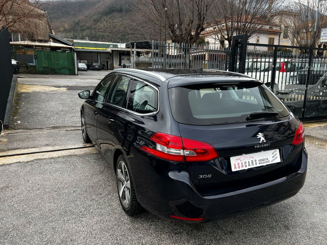 Peugeot 308 BlueHDi 120 S&S EAT6 Allure