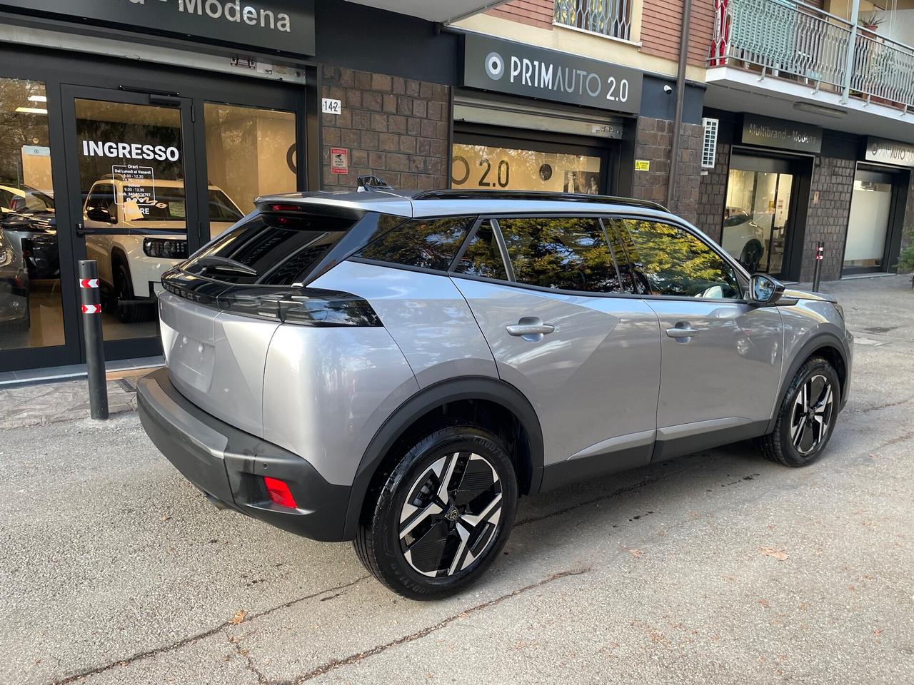 Peugeot 2008 PureTech 100 S&S Allure