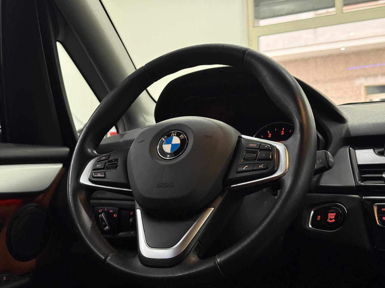 Bmw 2er Active Tourer 216d Luxury *Pelle*Led