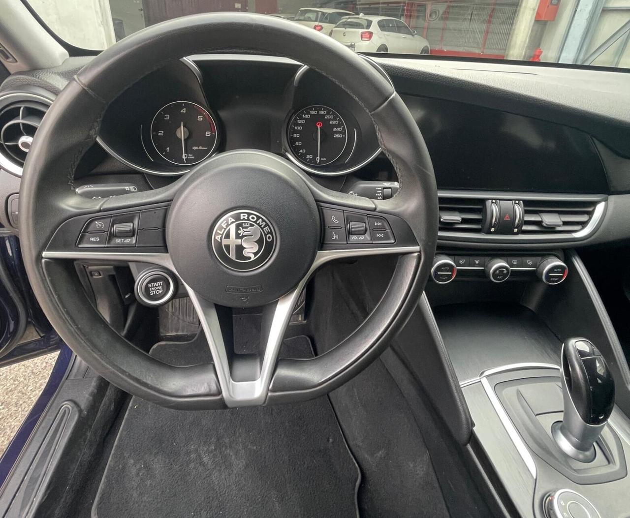 Alfa Romeo Giulia 2.2 Turbodiesel 150 CV AT8 Super