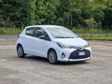 Toyota Yaris 1.0 5 porte Lounge CV-69 2016-E6B Manuale NEO