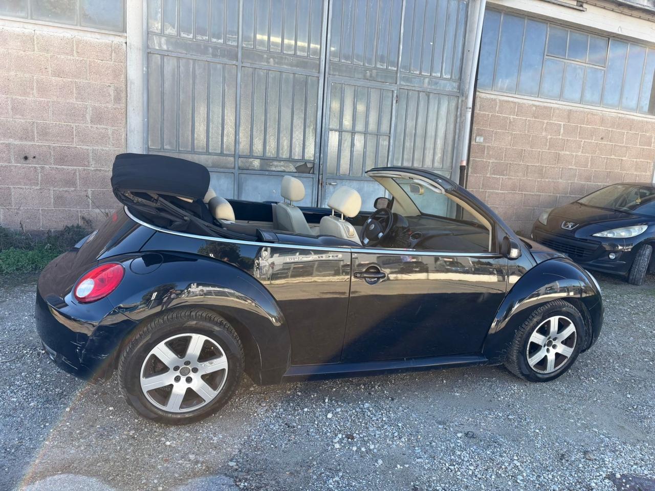 Volkswagen New Beetle 1.9 TDI 105CV Cabrio