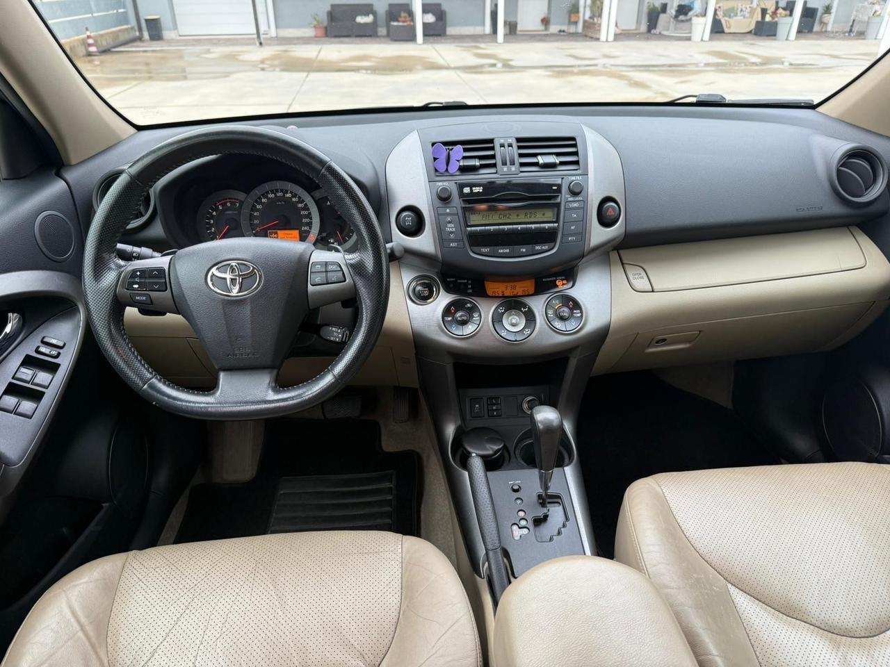 Toyota RAV 4 RAV4 2.2 D-4D 150 CV DPF Luxury