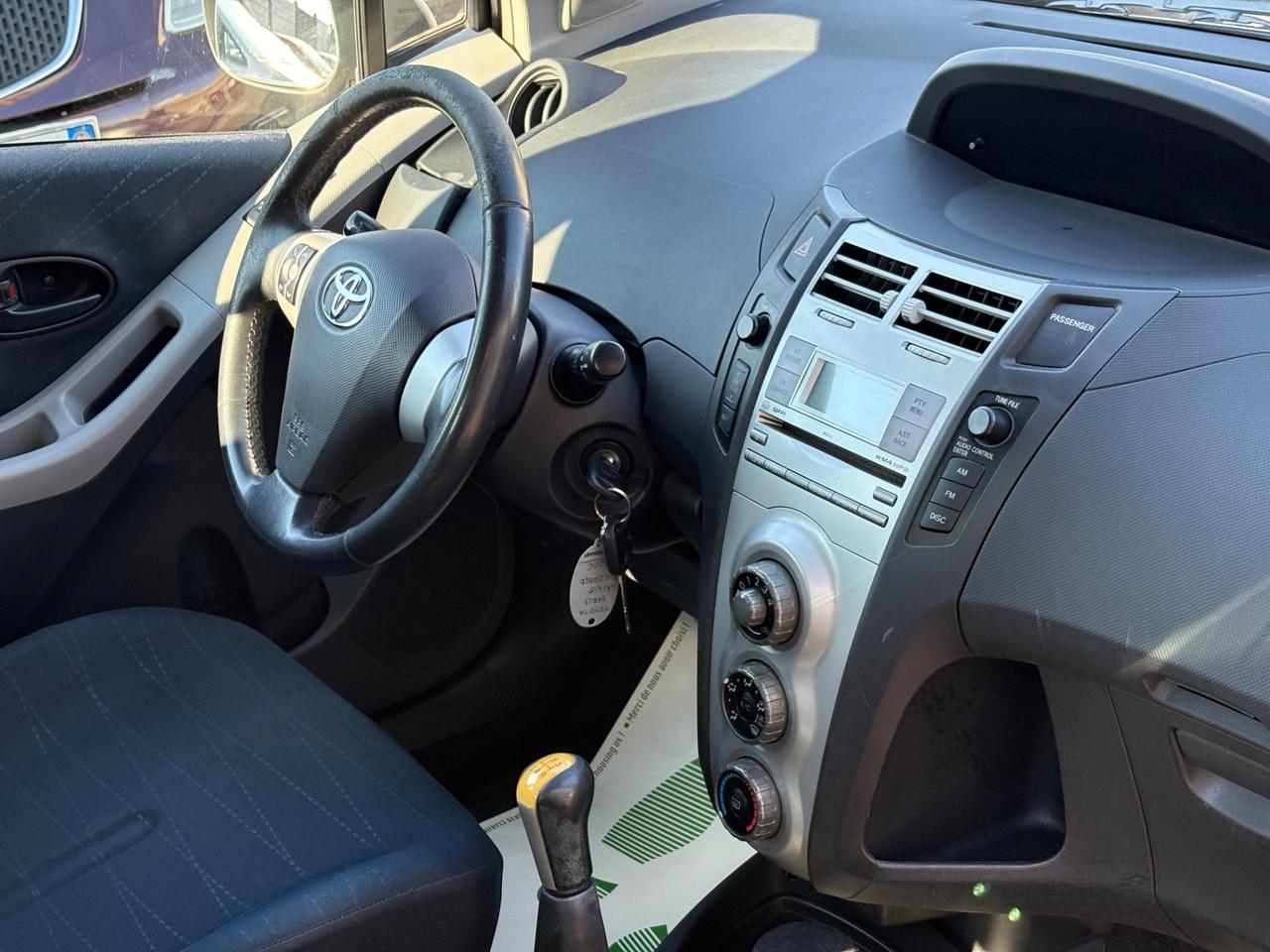 Toyota Yaris 1.3 5 porte Sol
