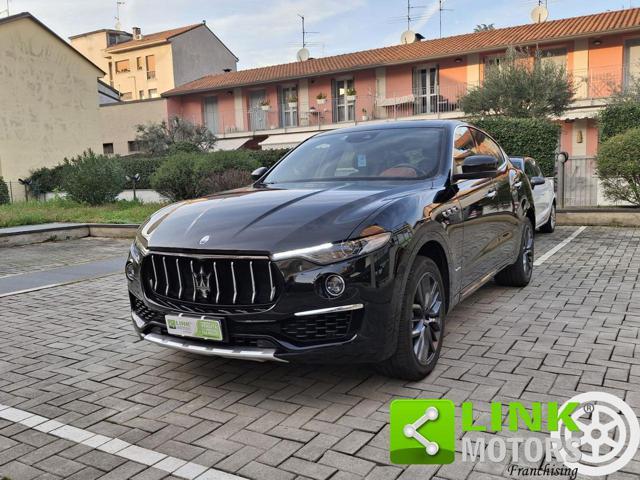 MASERATI Levante V6 Diesel 275 CV AWD Granlusso GARANZIA INCLUSA