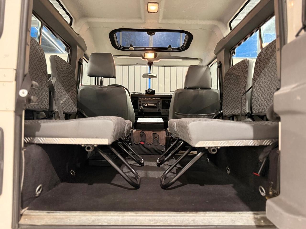 Land Rover Defender 90 2.5 Td5 Station Wagon S