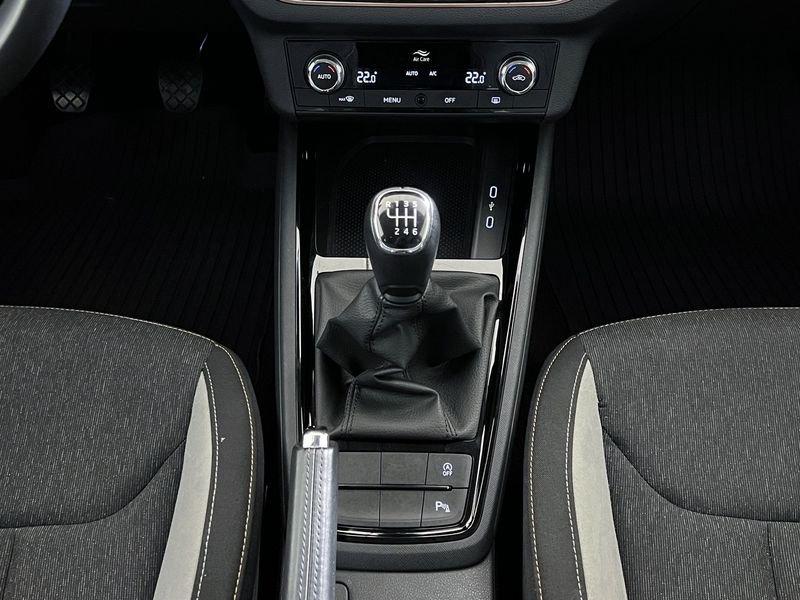 Škoda Kamiq Kamiq 1.0 tsi Black Dots 110cv
