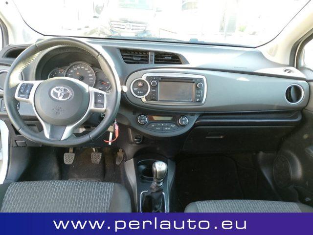 TOYOTA Yaris 1.4 D-4D 5 porte Active