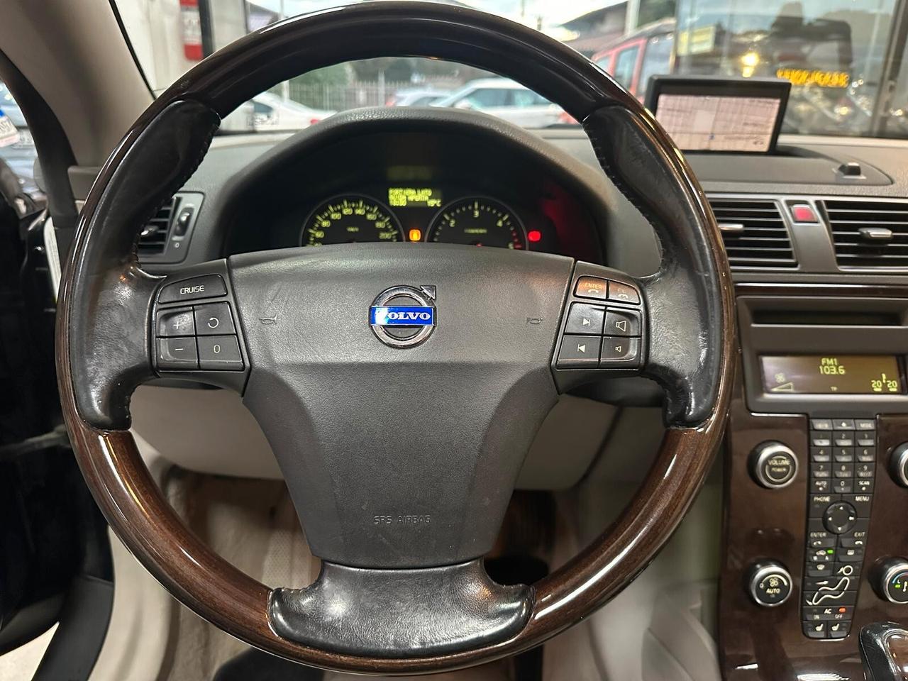 Volvo C70 2.4 D5 20V aut. Momentum TENUTA BENISSIMO