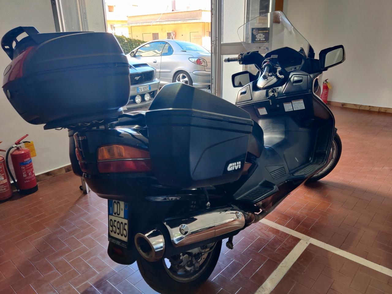 Suzuki Burgman 650 Executive