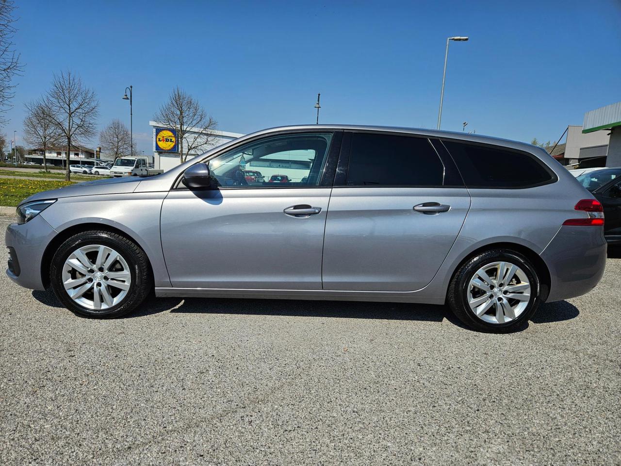 Peugeot 308 Station Wagon 308 SW 1.6 bluehdi Active s&s 120cv eat6