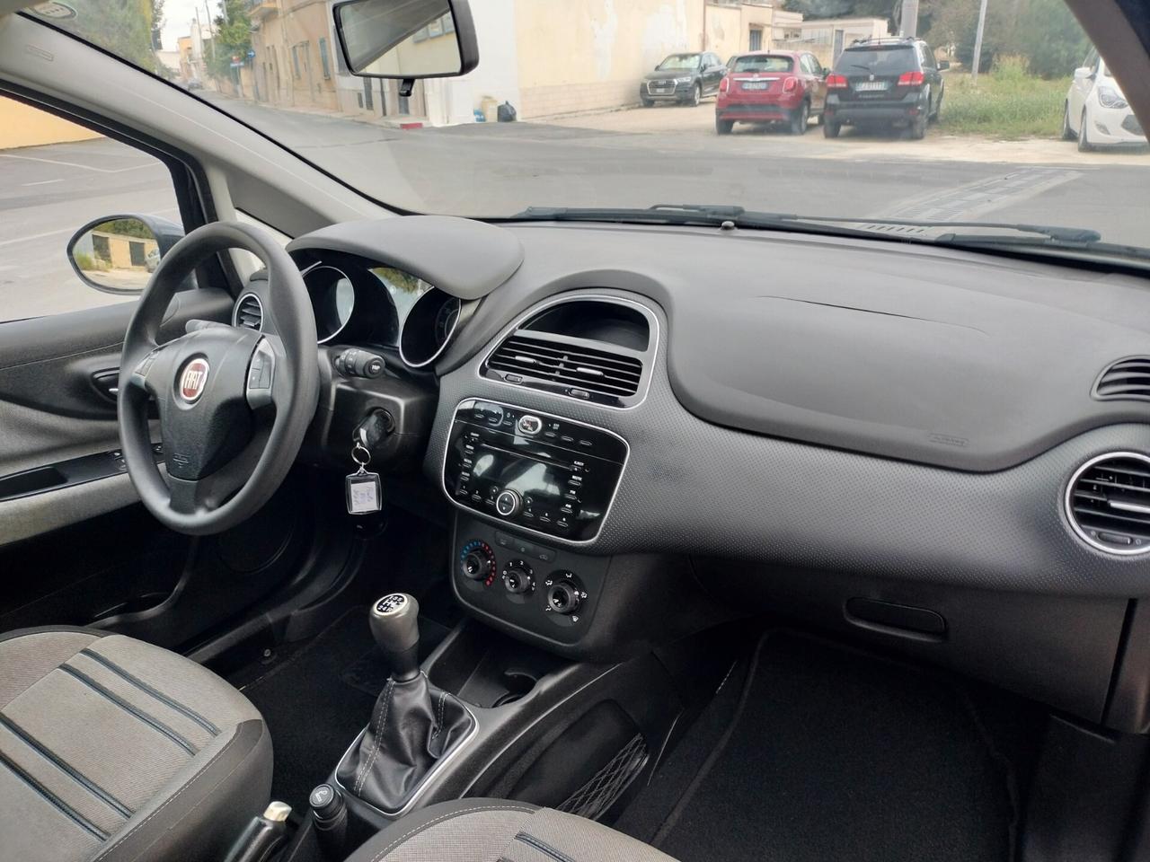 Fiat Punto Evo 1.3 Mjt 95 emotion 129.000km