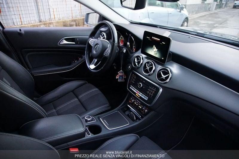 Mercedes-Benz GLA GLA 180 Sport