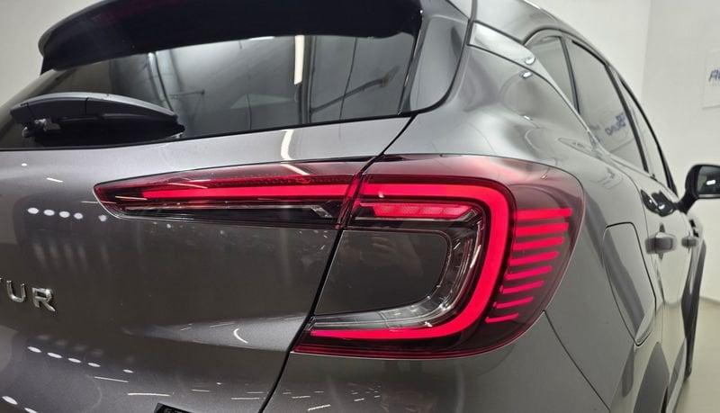 Renault Captur E-Tech hybrid 1.6 E-TECH HEV 145 TECHNO AUTO