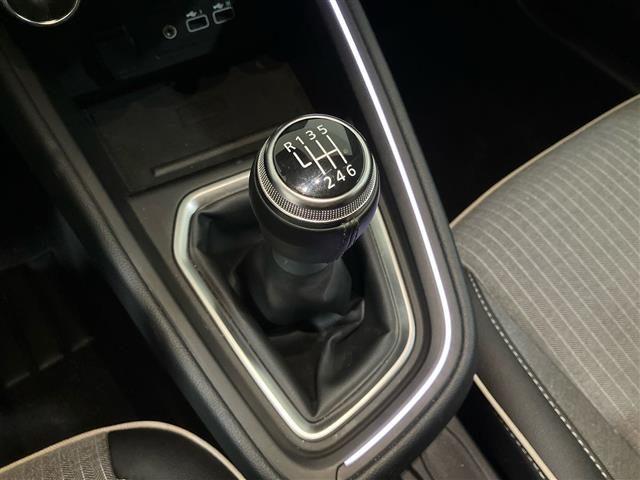 RENAULT Clio 1.0 TCe Techno