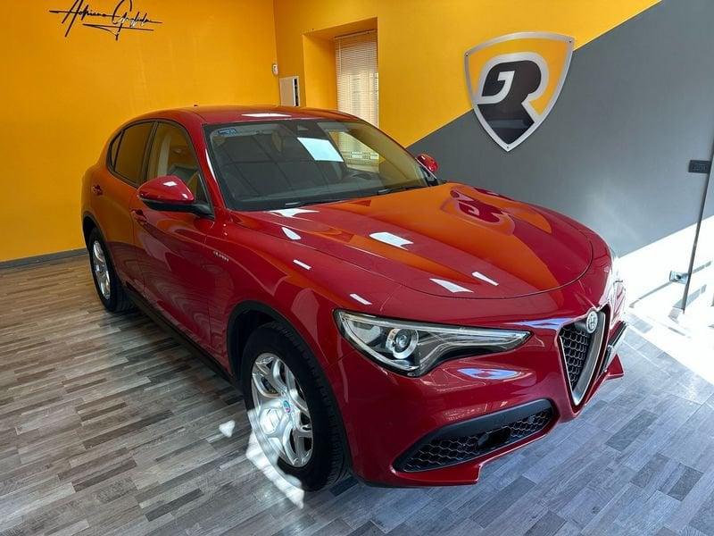 Alfa Romeo Stelvio 2.2 Turbodiesel 160 CV AT8 RWD Super