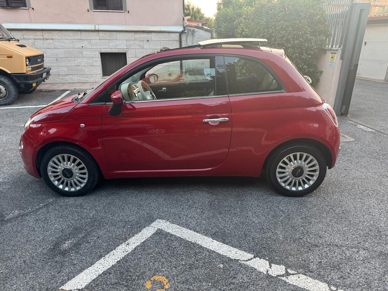 Fiat 500 1.2 Lounge automatica con tetto apribile