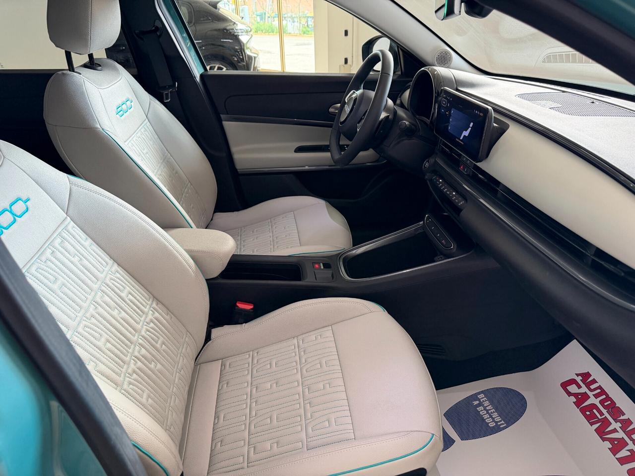 Fiat 600 Hybrid 110 CV DCT MHEV La Prima II Fulloptional