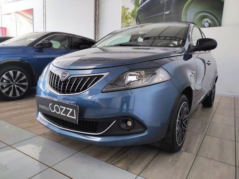 LANCIA Ypsilon 3ª serie - Ypsilon 1.0 FireFly 5 porte S&S Hybrid Gold