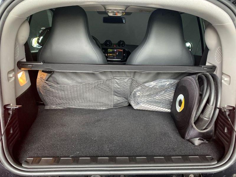 smart fortwo EQ Parisblue (22kW)