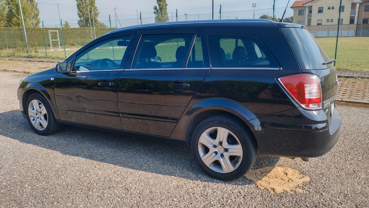 Opel Astra 1.4 16V t Station Wagon METANO